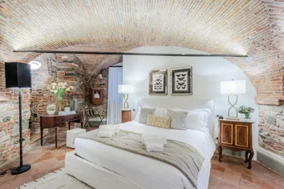 Номер делюкс с кроватью размера «king-size» — Lucca Heritage Retreat